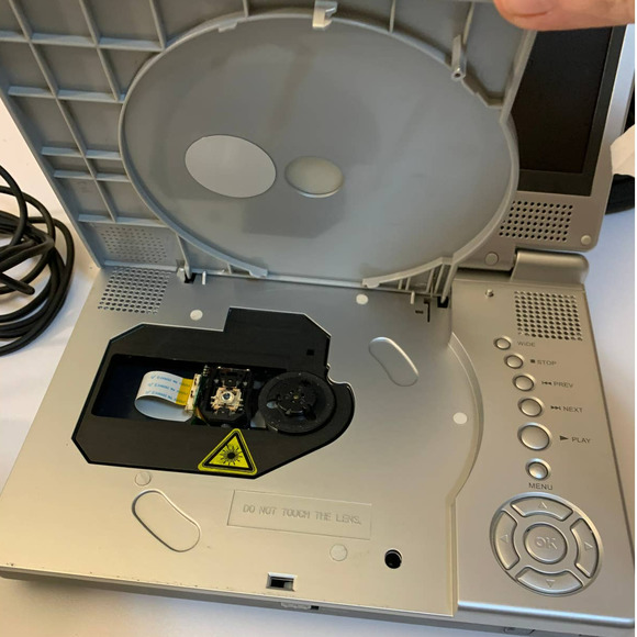 Collectible Portable AUDIOVOX 8" LCD Monitor & DVD Player D1812 & more UNTESTED - Picture 11 of 16